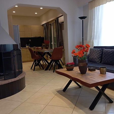 The Genius Apartment 3 Rooms, Α Floor 3 Υπνοδωμάτια, A Όροφος Athènes Extérieur photo