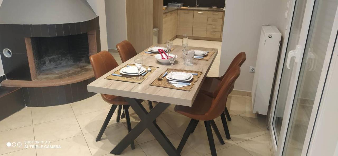 The Genius Apartment 3 Rooms, Α Floor 3 Υπνοδωμάτια, A Όροφος Athènes Extérieur photo